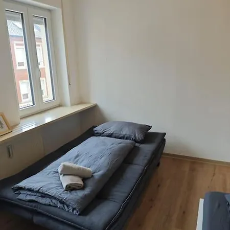 3 Mit Stadtblick In *